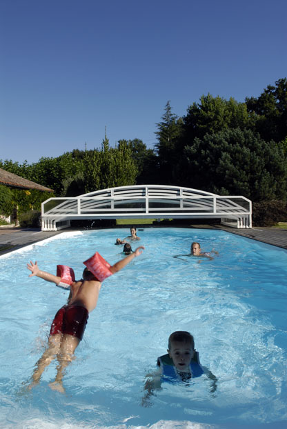 Photo piscine ou spa de ABRIDAL, partenaire d'Eauplaisir